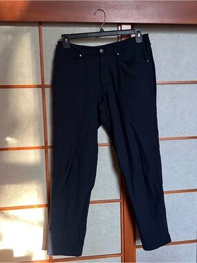 Men’s Lululemon Navy Pants Size 32